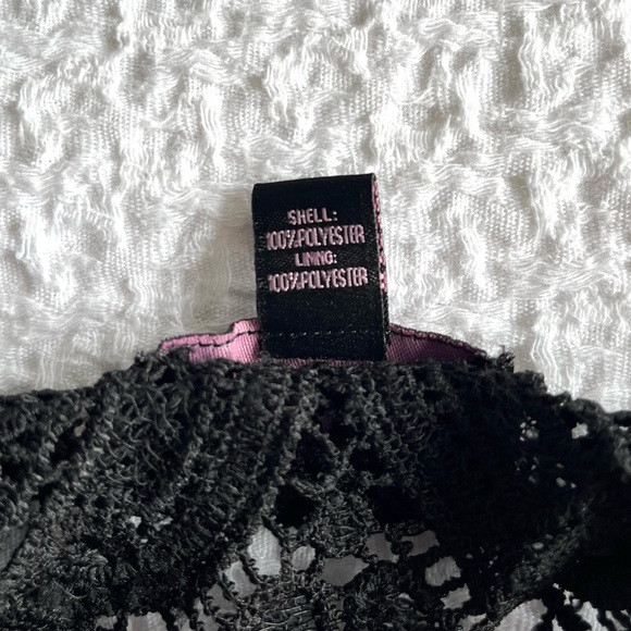 Revamped Black Crochet Lace Short Sleeve Top Fairy Grunge Festival Boho Size S - Picture 10 of 11